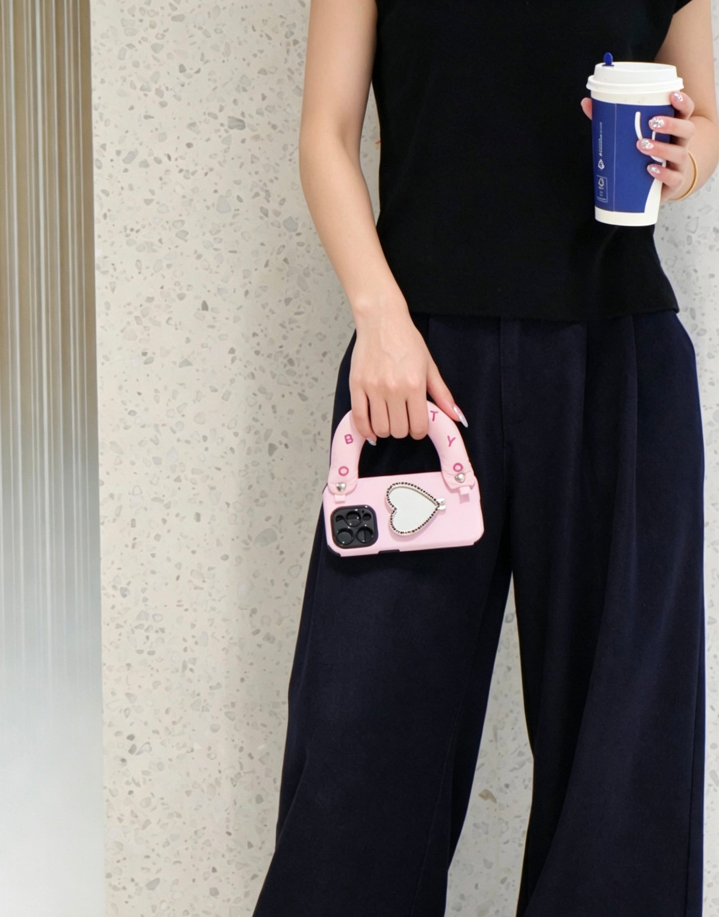 SSEGY Sakura Pink Heart-Shaped Vanity Mirror Phone Case – Featuring an Embroidered "Cloud" Grip for Stress Relief