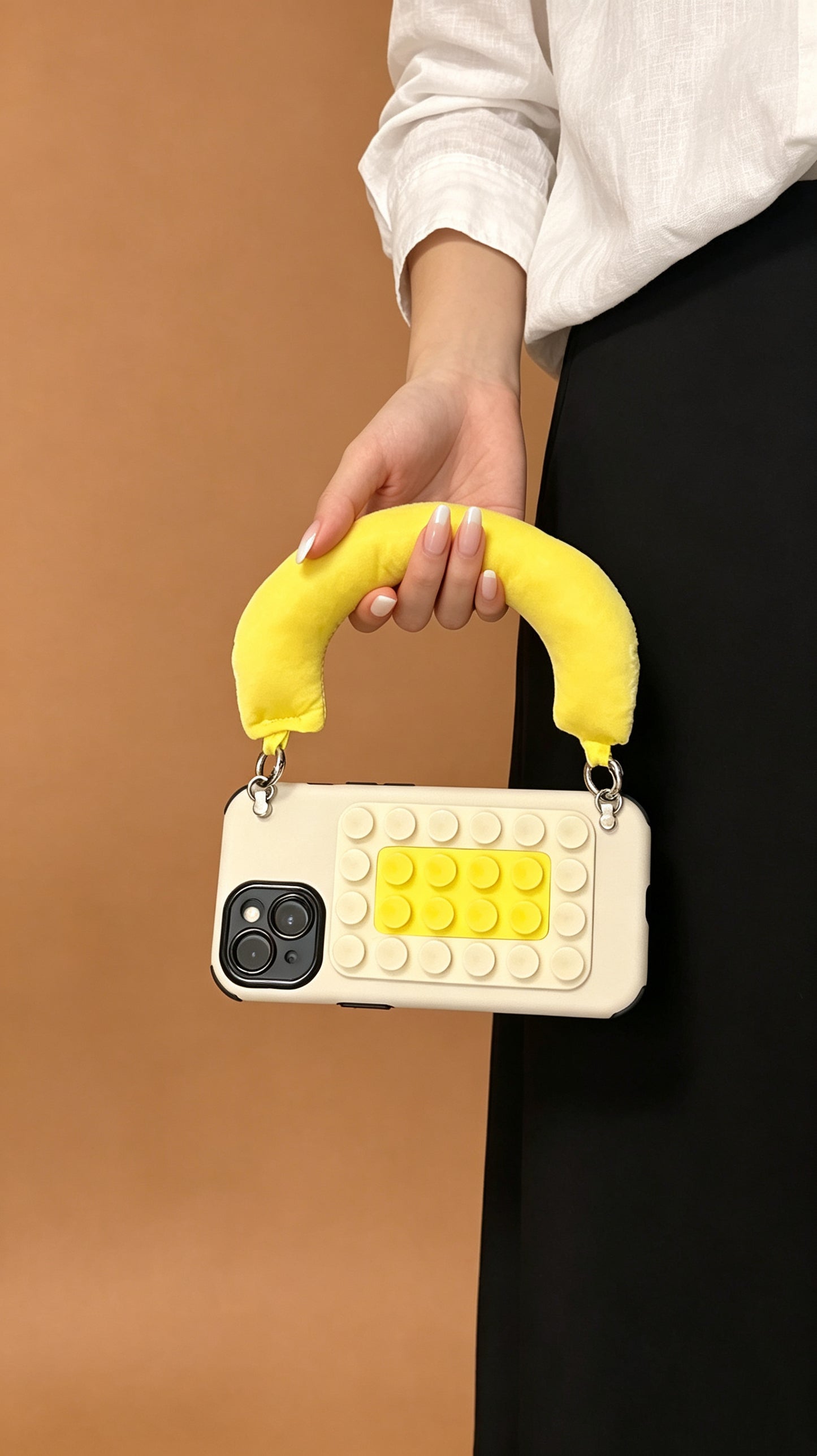 SSEGY Full-Coverage Drop-Proof Suction Cup Phone Case - Equipped with Ergonomic Decompression Cloud Handle