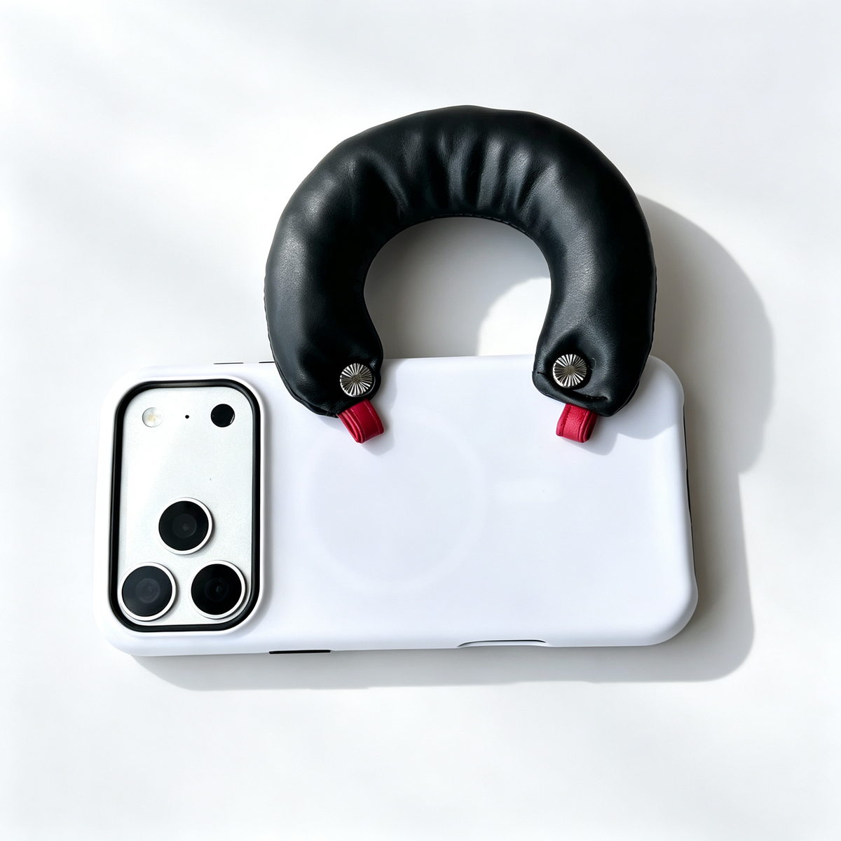 SSEGY™ Cloud Cushion Handle Phone Case White