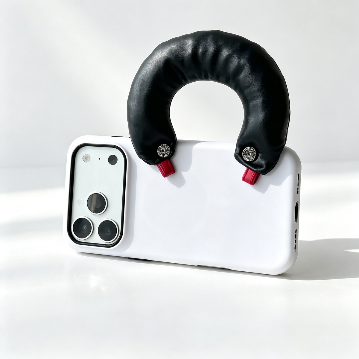 SSEGY™ Cloud Cushion Handle Phone Case White