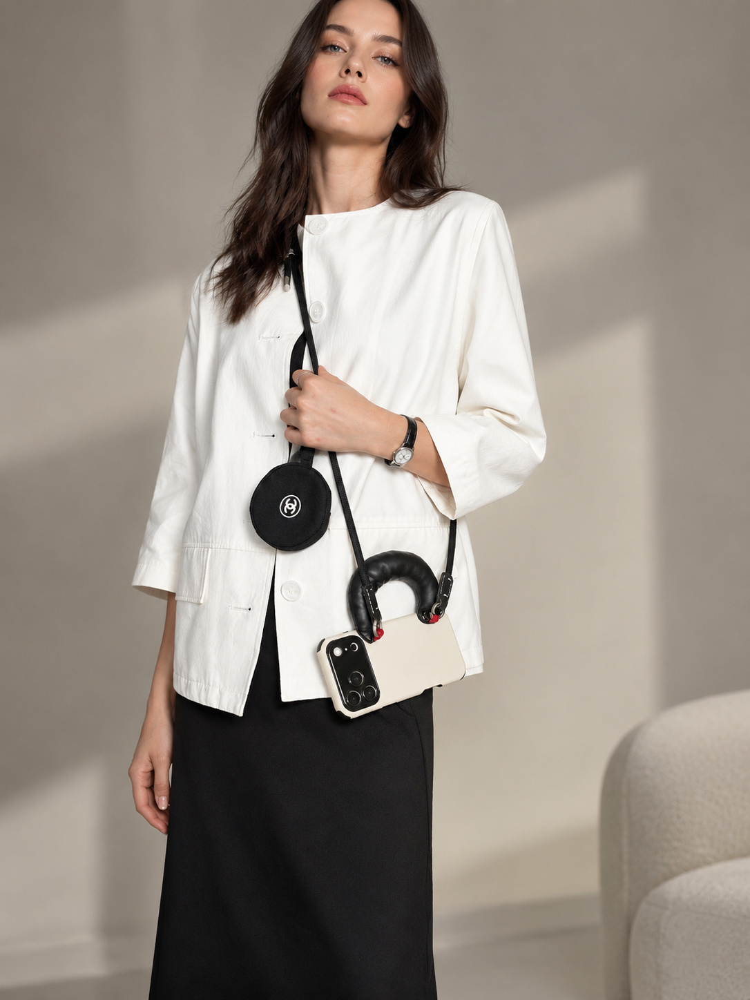 SSEGY Off White Luxury Phone Case for Moms | Detachable Puffy Faux Leather Handle Anti-Drop Handheld Case`